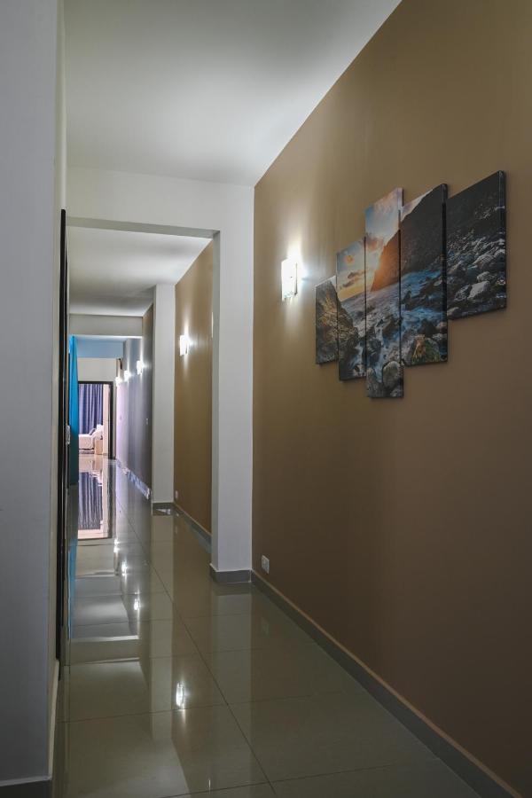 Anici Crt Penthouse 4 Apartment Victoria Exterior foto